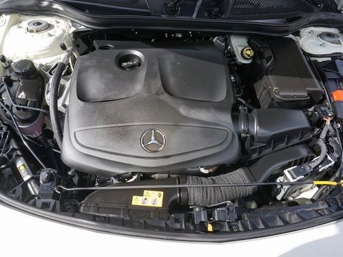 Used 2016 Mercedes-Benz CLA 250 image 15