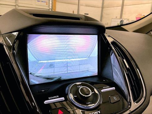 Used 2016 Ford C-MAX Energi SEL w/ Equipment Group 302A image 21