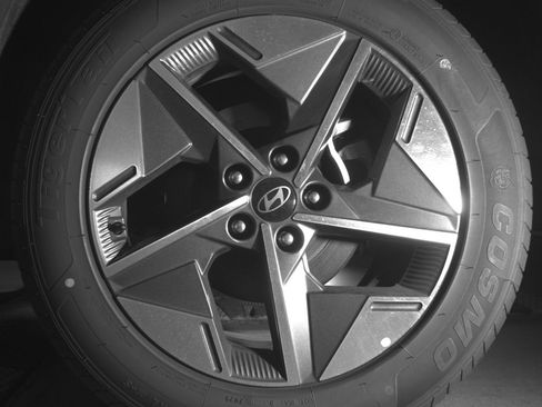 Used 2025 Hyundai Tucson SEL image 14