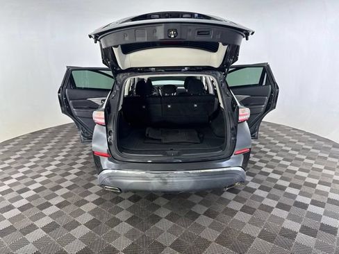 Used 2018 Nissan Murano SV AWD/4WD image 15