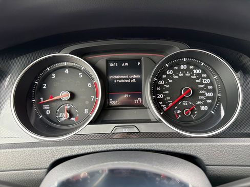 Used 2017 Volkswagen GTI Sport image 16