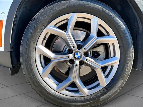 Used 2021 BMW X3 sDrive30i w/ Premium Package image 11