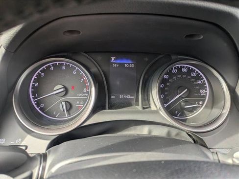 Used 2024 Toyota Camry SE image 10