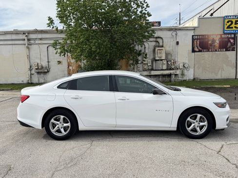 Used 2016 Chevrolet Malibu LS FWD image 2