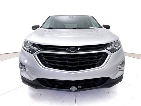 Used 2021 Chevrolet Equinox LS w/ LS Convenience Package FWD image 10