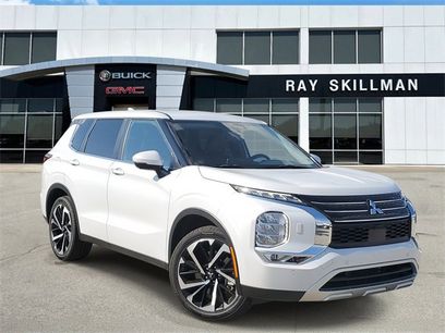 Used 2024 Mitsubishi Outlander SE