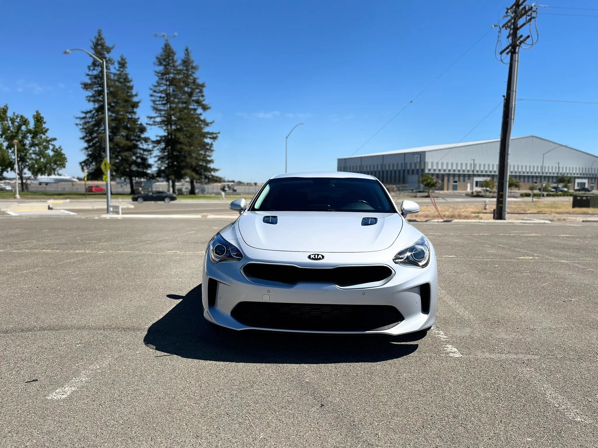 Used 2018 Kia Stinger RWD image 2