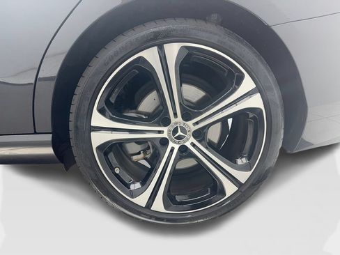 Used 2025 Mercedes-Benz C 300 4MATIC Sedan image 11