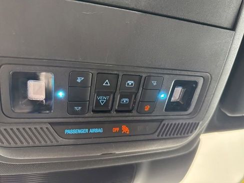 Used 2021 Ford Explorer Platinum w/ Equipment Group 601A AWD/4WD image 26