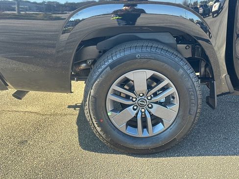 New 2026 Nissan Frontier SV image 17