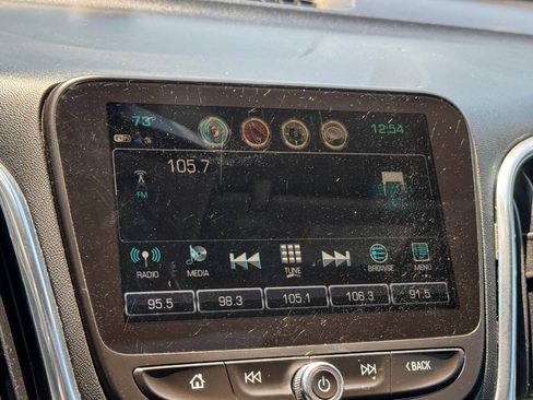 Used 2018 Chevrolet Equinox LT w/ Sun & Infotainment Package AWD/4WD image 30
