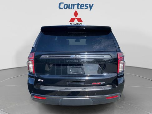 Used 2022 Chevrolet Tahoe RST w/ Luxury Package AWD/4WD image 4