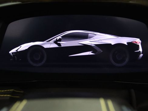 Used 2021 Chevrolet Corvette Stingray Premium Conv w/ Battery Protection Package image 68