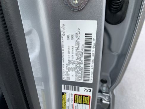 New 2024 Toyota Tacoma TRD Sport image 39