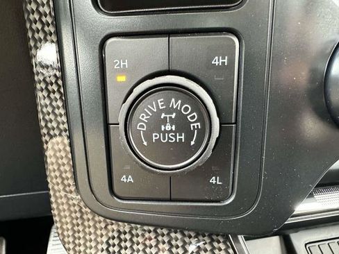 New 2025 Ford F150 Lariat w/ Equipment Group 501A Mid image 26