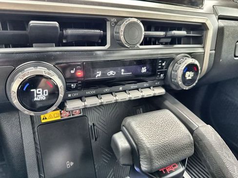 Used 2024 Toyota Tacoma TRD Sport image 27