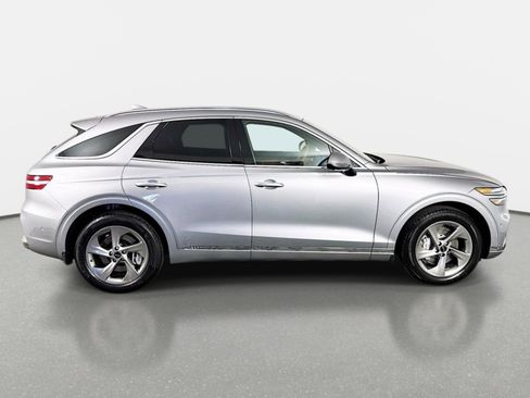 New 2026 Genesis GV70 2.5T Advanced w/ G1 Accessory Package AWD/4WD image 4
