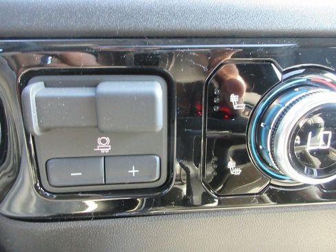 New 2026 GMC Sierra 1500 Elevation w/ Elevation Premium Package image 22