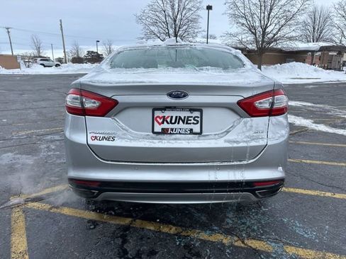 Used 2016 Ford Fusion SE w/ Equipment Group 202A image 11