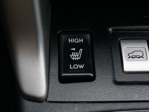 Used 2018 Subaru Forester 2.5i Limited image 32