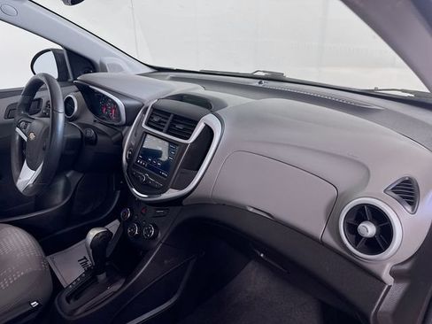 Used 2019 Chevrolet Sonic LT FWD image 28