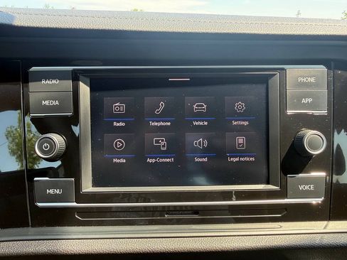 Used 2024 Volkswagen Jetta Sport FWD image 25