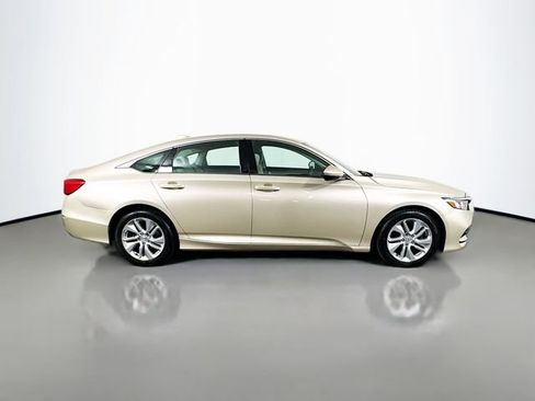 Used 2020 Honda Accord LX image 9