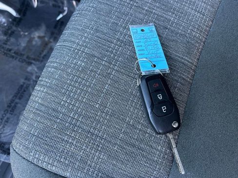 Used 2023 Ford F150 XLT w/ XTR Package image 27