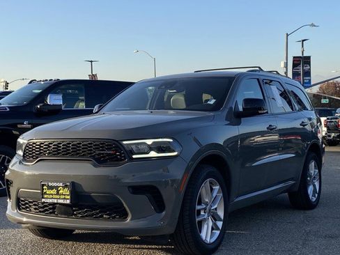 Certified 2024 Dodge Durango GT image 2