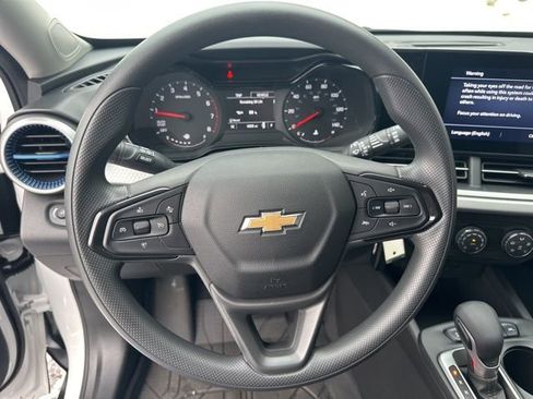 Used 2024 Chevrolet Trax LS w/ Driver Confidence Package image 14