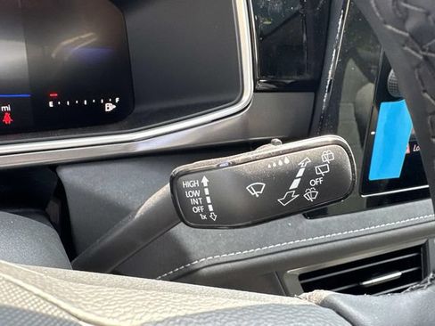 New 2026 Volkswagen Taos SE AWD/4WD image 25