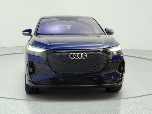 Used 2024 Audi Q4 e-tron Prestige w/ Black Optic Plus Package AWD/4WD image 2