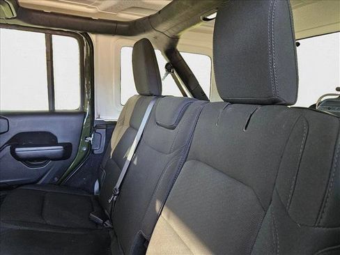 Used 2021 Jeep Wrangler Unlimited Sport image 18