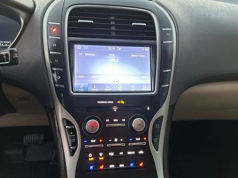 Used 2019 Lincoln Nautilus Reserve w/ Ultimate Package image 23