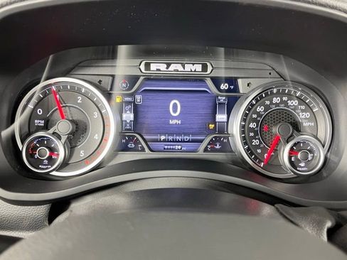 New 2026 RAM 2500 Big Horn AWD/4WD image 17