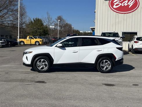 Used 2023 Hyundai Tucson SEL image 2