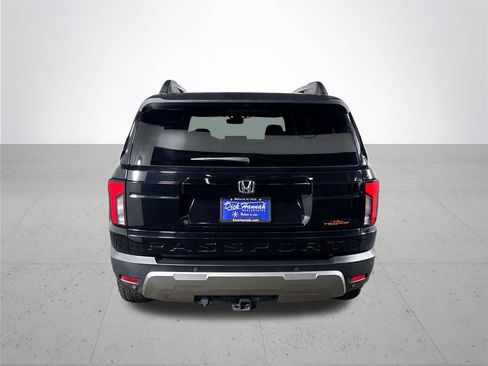 Certified 2026 Honda Passport TrailSport image 8