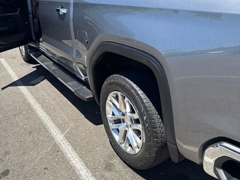 Used 2020 GMC Sierra 1500 SLT w/ SLT Premium Plus Package AWD/4WD image 14