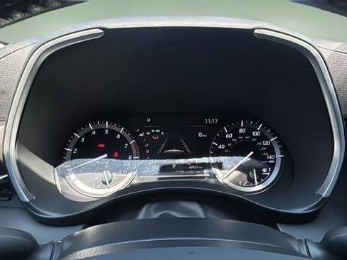 Used 2020 Toyota Highlander XLE AWD/4WD image 15