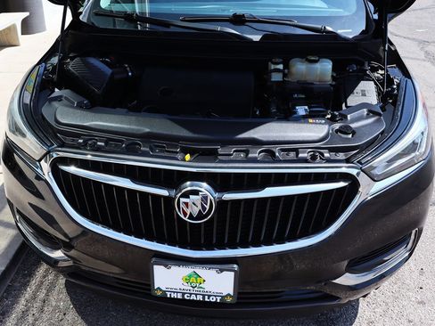 Used 2018 Buick Enclave Essence w/ Trailering Package FWD image 60