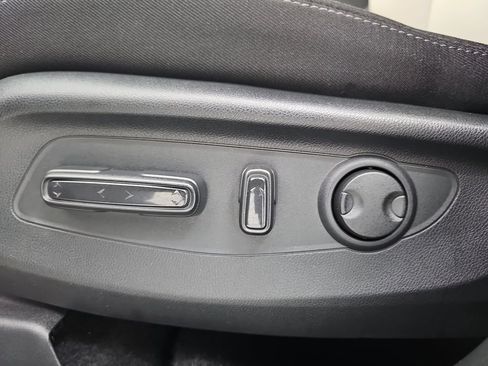Used 2025 Honda CR-V EX image 36