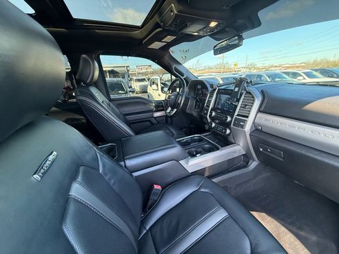 Used 2020 Ford F250 Platinum image 30