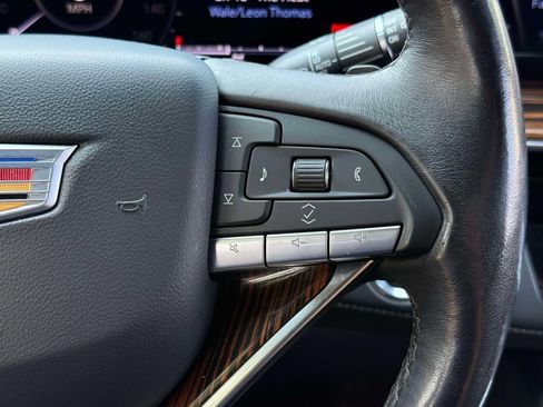 Used 2023 Cadillac Escalade ESV Luxury AWD/4WD image 32