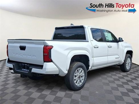 New 2025 Toyota Tacoma SR5 image 6
