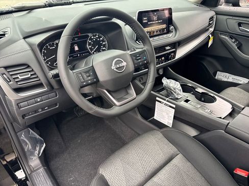 New 2026 Nissan Rogue SV w/ Cold Weather Package image 15