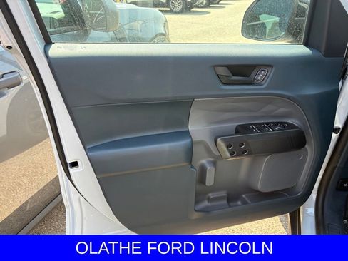 New 2025 Ford Maverick XLT w/ Black Appearance Package image 11