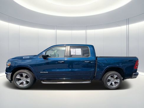 Used 2021 RAM 1500 Laramie AWD/4WD image 7
