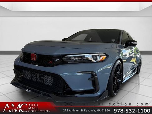 Used 2024 Honda Civic Type R image 1
