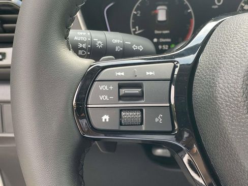 New 2025 Honda Pilot EX-L image 16