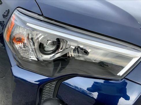 Certified 2021 Toyota 4Runner SR5 Premium image 26